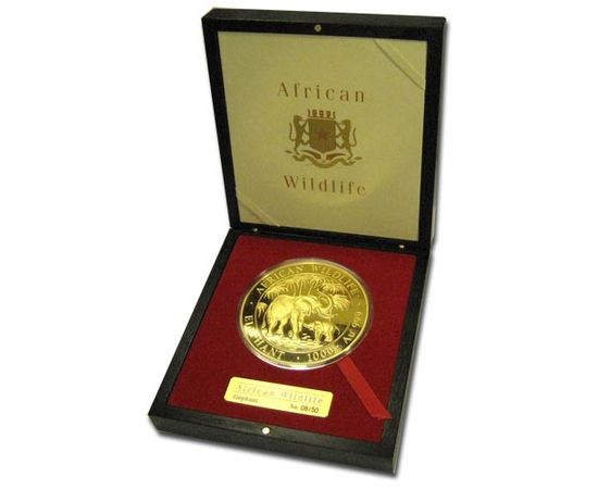 Монета Монеты иностранных государств 5000 шиллингов 2007 Золото Сомали - изображение 47